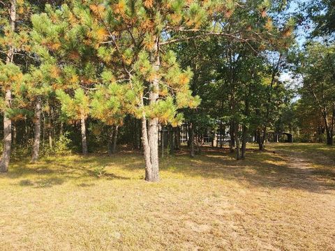 Tiny photo for 996 Blackhawk Court, Hancock, WI 54943 (MLS # 2009363)