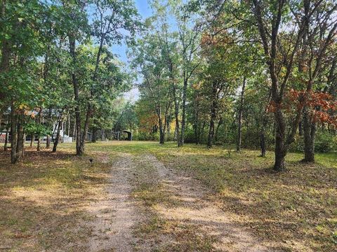 Tiny photo for 996 Blackhawk Court, Hancock, WI 54943 (MLS # 2009363)