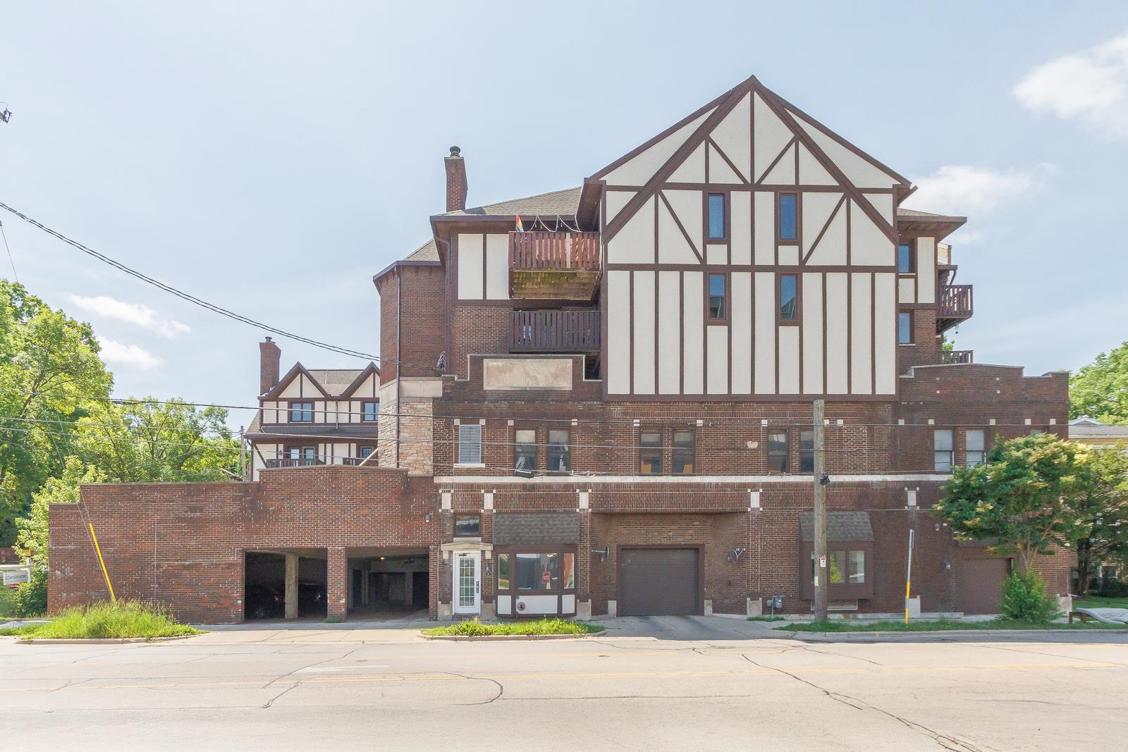 332 N Allen Street 2