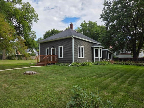 Photo of 515 E Kinder Street, Richland Center, WI 53581 (MLS # 2031205)