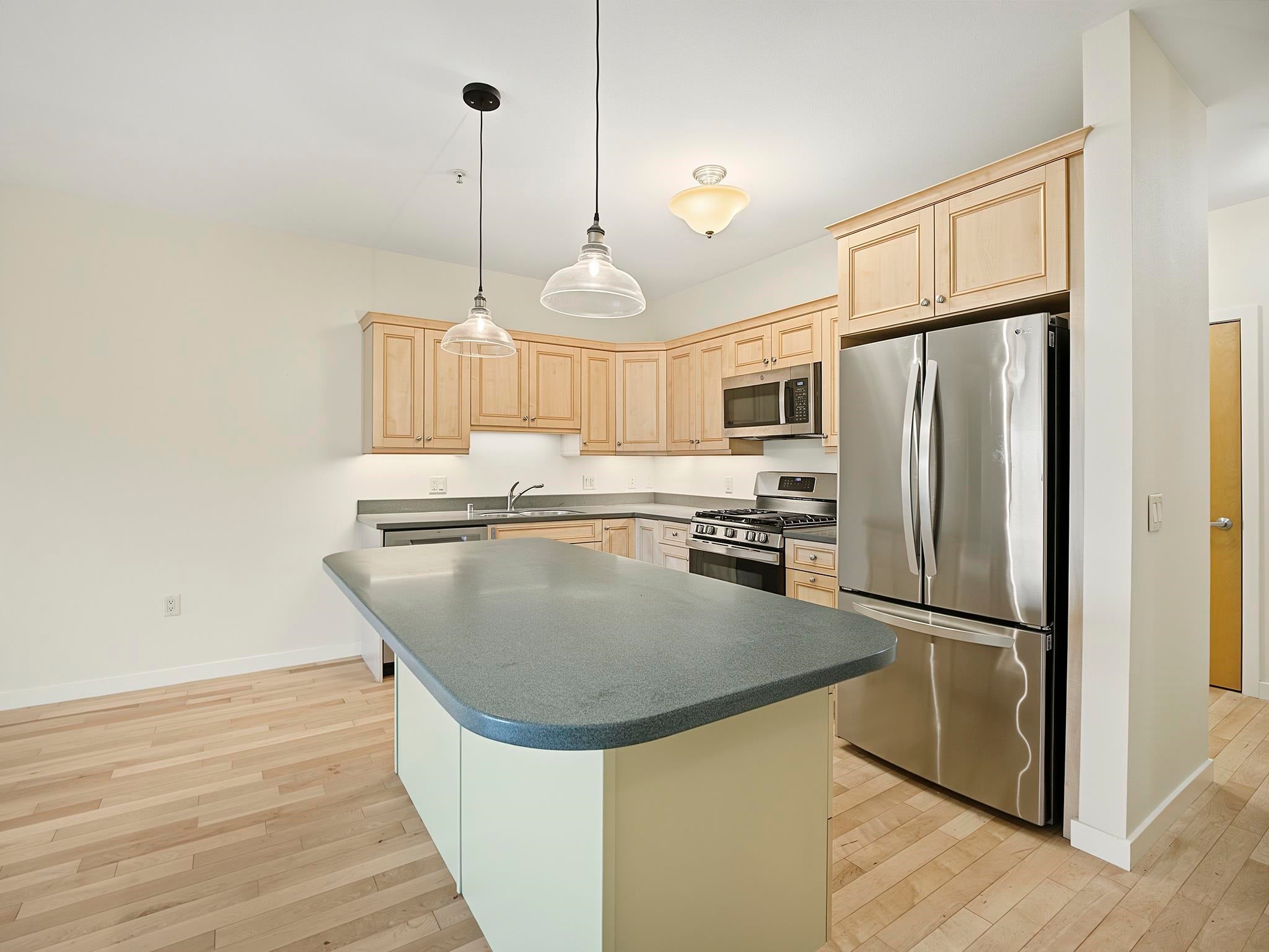 555 S Midvale Boulevard 321