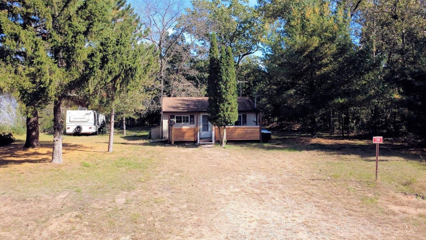 1984 W 7th Drive