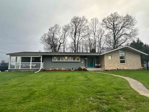 905 Elm Street, Mauston, WI 53948 - #: 1998825