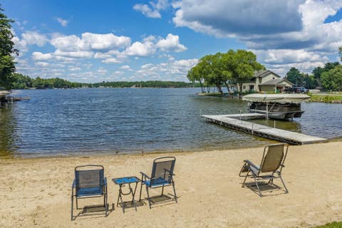 Photo of 715 Canyon Road 4 #4, Wisconsin Dells, WI 53965 (MLS # 2024119)