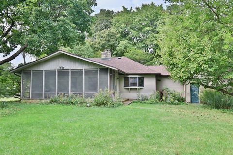 Tiny photo for 713 Redland Drive, Madison, WI 53714 (MLS # 2012565)