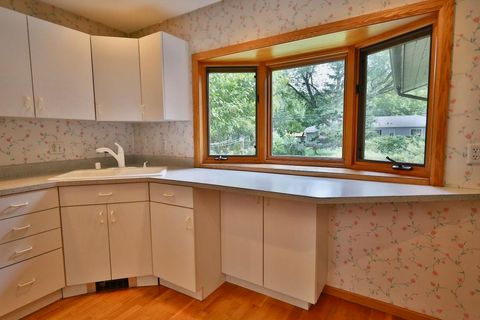 Tiny photo for 713 Redland Drive, Madison, WI 53714 (MLS # 2012565)