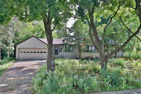 Tiny photo for 713 Redland Drive, Madison, WI 53714 (MLS # 2012565)