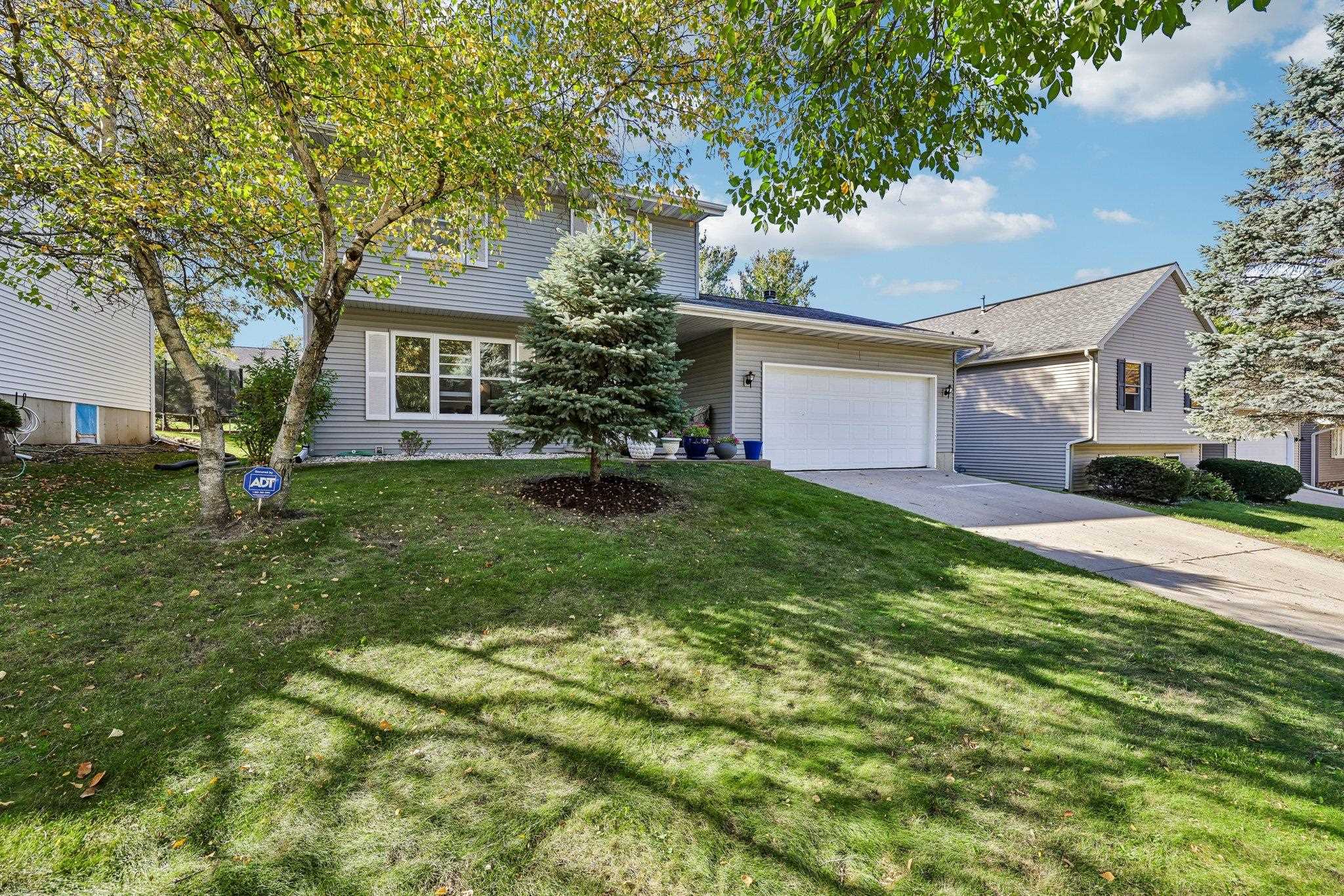 7814 E Oakbrook Circle
