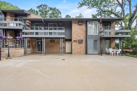 Photo of 6235 Charing Cross Lane A1 #A1, Middleton, WI 53562 (MLS # 2027224)