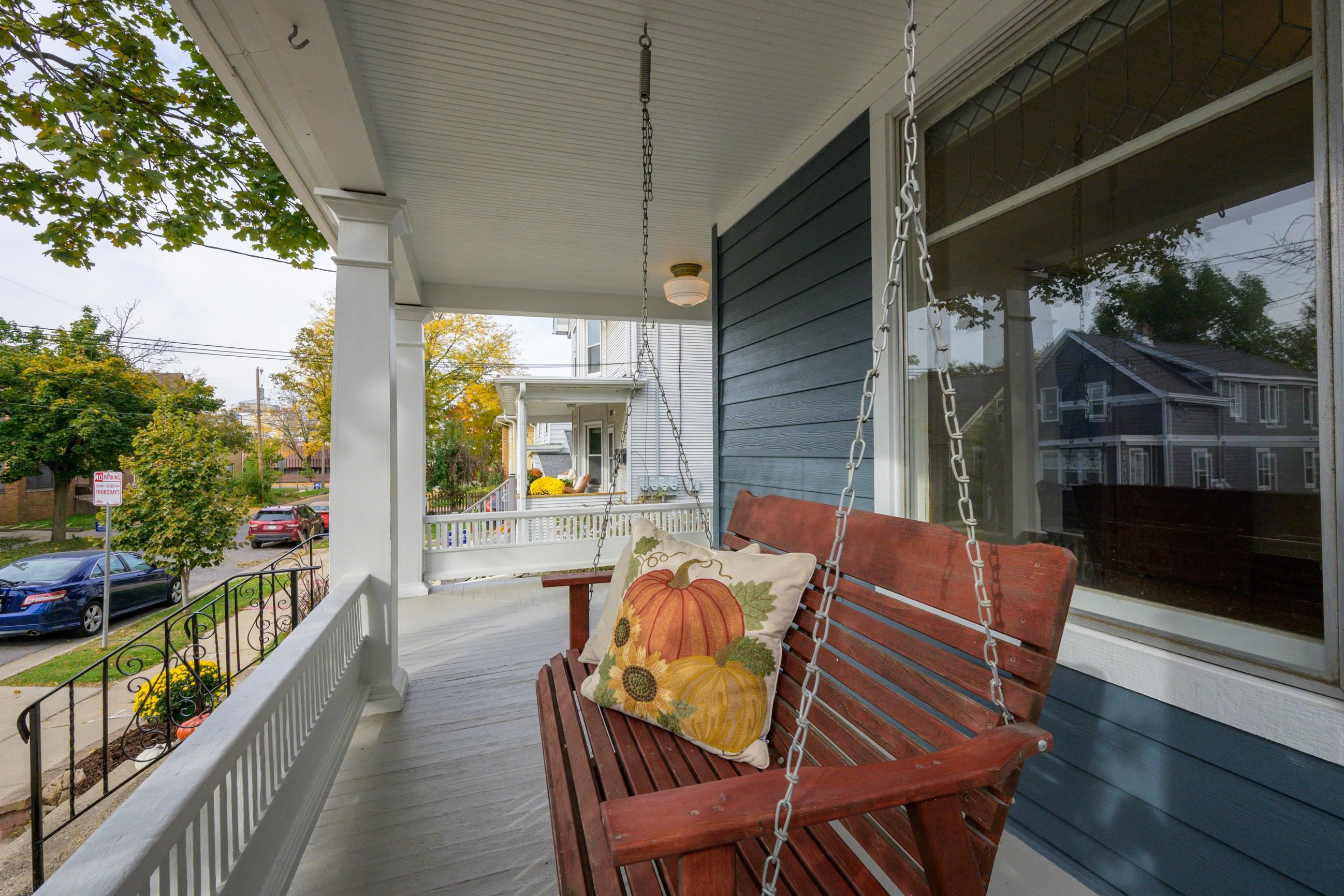 2122 Center Avenue
