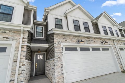 Photo of 321 Maple Street, Pardeeville, WI 53954 (MLS # 2022745)