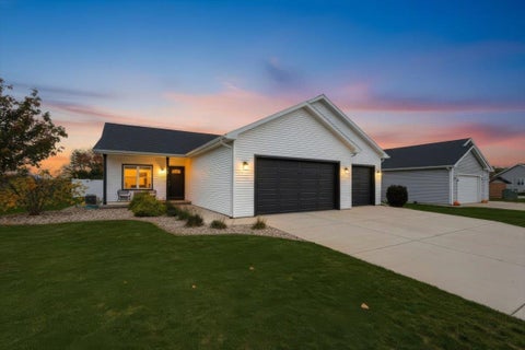 Photo of 407 Lillehammer Lane, Mount Horeb, WI 53572 (MLS # 2034720)