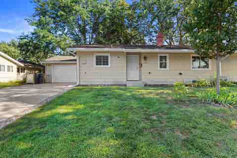 Photo of 1214 Chicory Way, Sun Prairie, WI 53590 (MLS # 2030743)