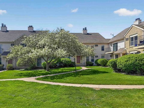 Photo of 6734 Park Ridge Drive B #B, Madison, WI 53719 (MLS # 2028466)