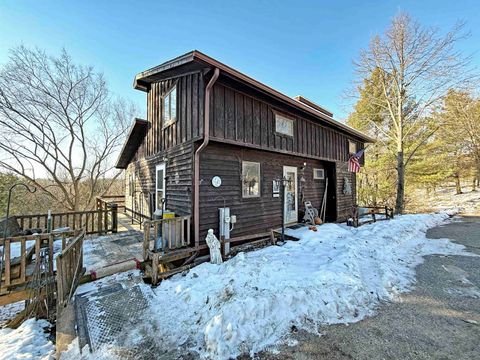 Photo of N4854 Eagle Nest Drive, Elroy, WI 53929 (MLS # 2014305)