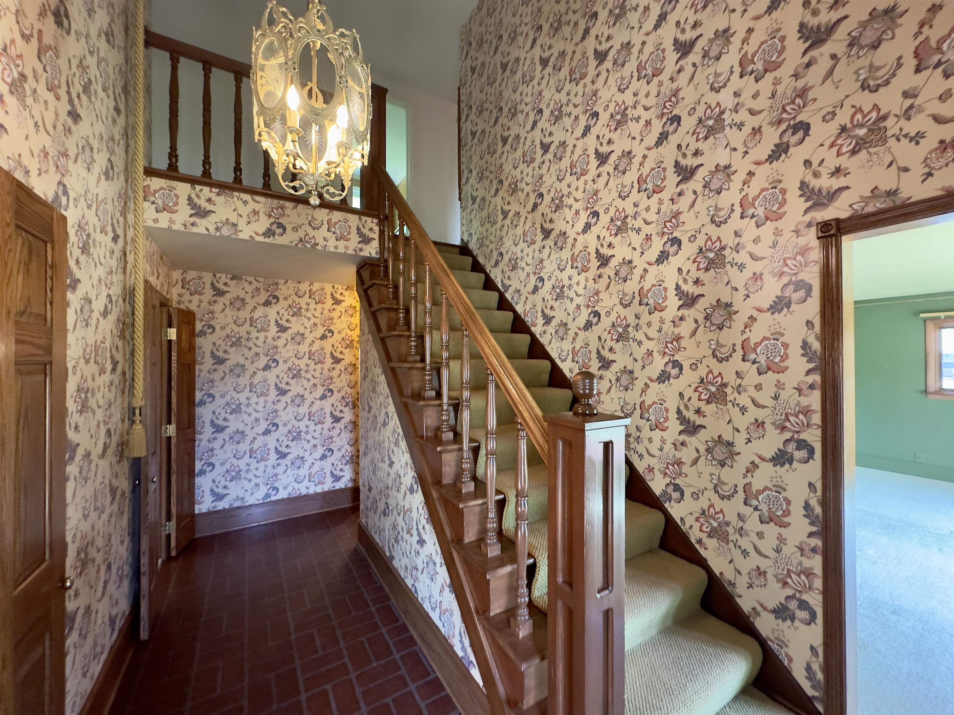 Stoughton, Wisconsin 53589, United States, 4 Bedrooms Bedrooms, ,2 BathroomsBathrooms,Residential,Active,154006