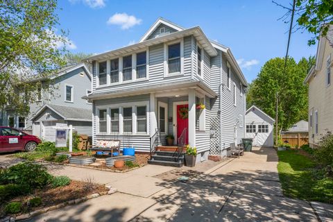 Photo of 3010 Fairview Street, Madison, WI 53704 (MLS # 2022224)