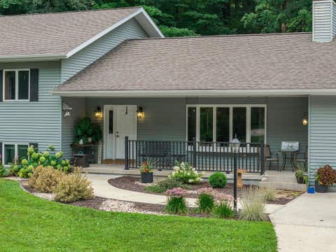 Photo of S2480 Meadowview Road, Reedsburg, WI 53959 (MLS # 2030347)