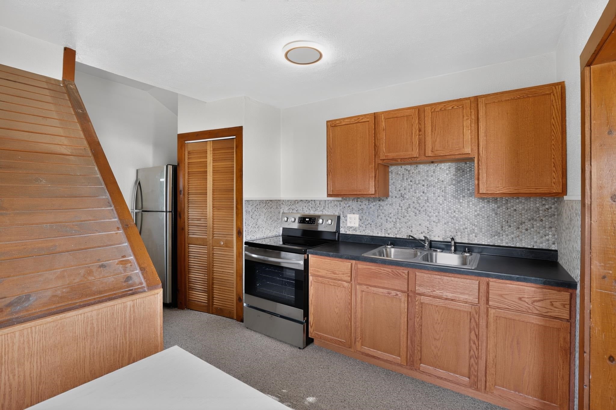 971 Industrial Court - Photo 3
