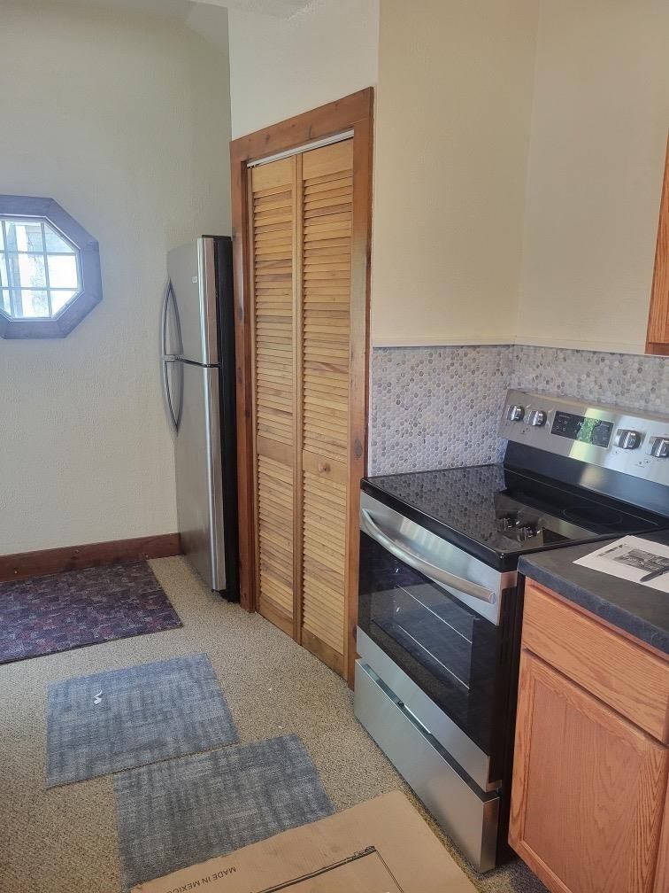 971 Industrial Court - Photo 2