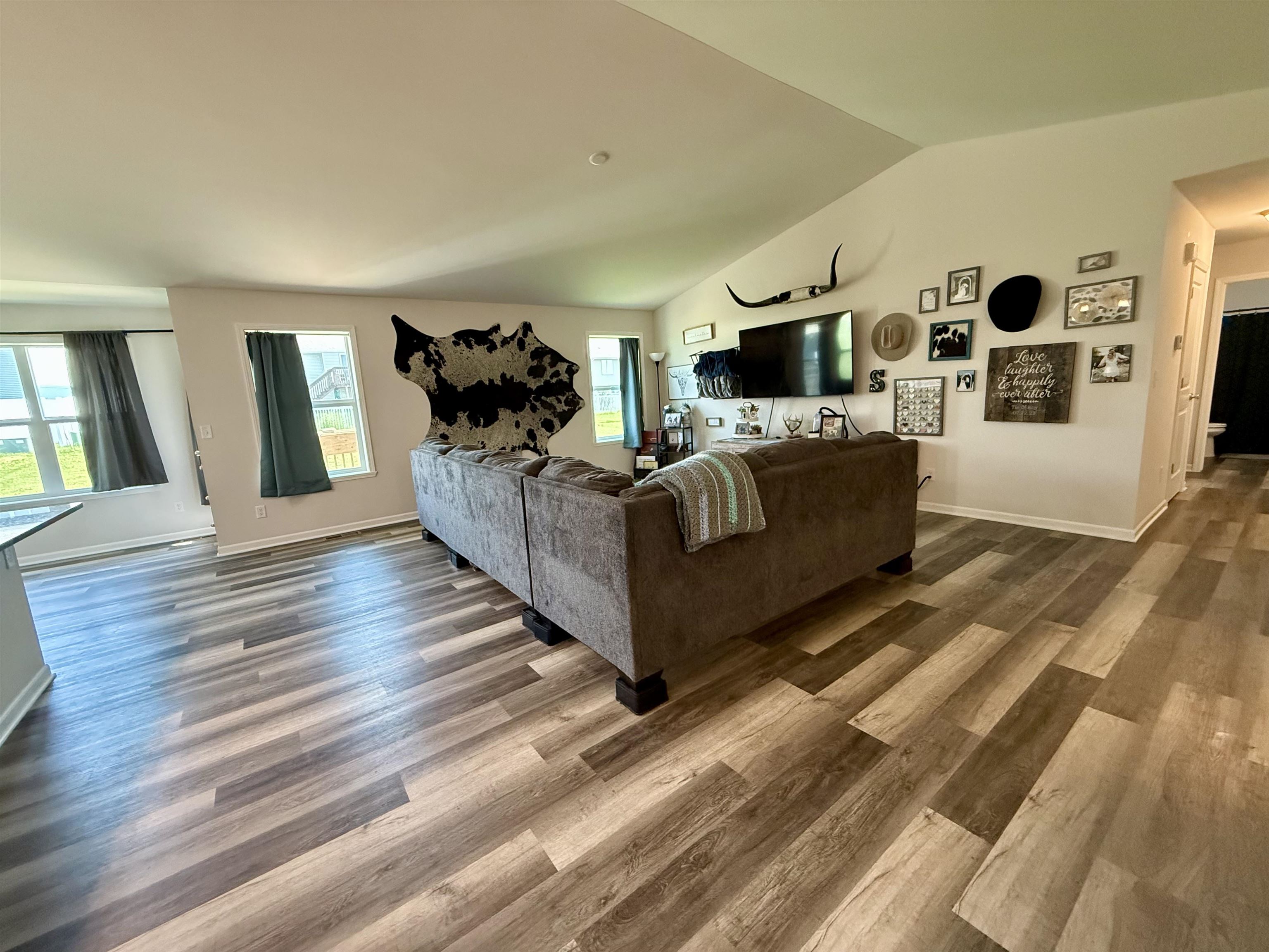 3728 Prairie Falcon Pass