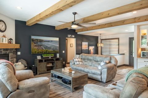 Tiny photo for 155 Washington Street, Winneconne, WI 54986 (MLS # 2006036)