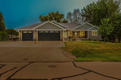 Tiny photo for 155 Washington Street, Winneconne, WI 54986 (MLS # 2006036)