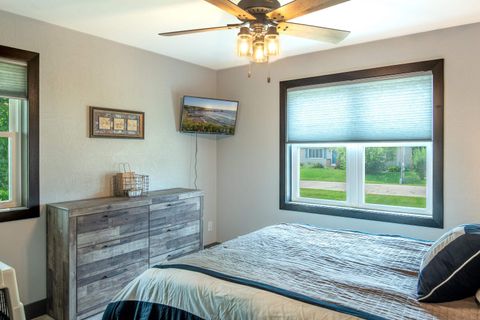 Tiny photo for 155 Washington Street, Winneconne, WI 54986 (MLS # 2006036)