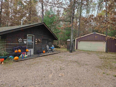 Photo of 628 Aspen Drive, Hancock, WI 54943 (MLS # 2035161)