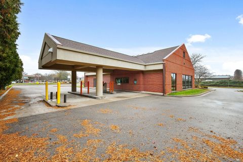 Tiny photo for 550 Broadway Drive, Sun Prairie, WI 53590 (MLS # 2012665)