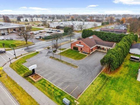 Tiny photo for 550 Broadway Drive, Sun Prairie, WI 53590 (MLS # 2012665)