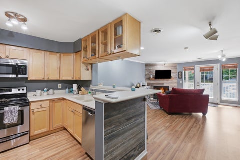 Photo of 806 Kottke Drive 2 #2, Madison, WI 53719 (MLS # 2032570)