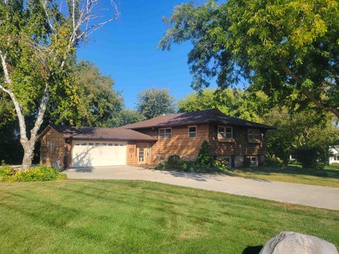 Photo of 3701 Oakwood Drive, Cottage Grove, WI 53527 (MLS # 2010109)