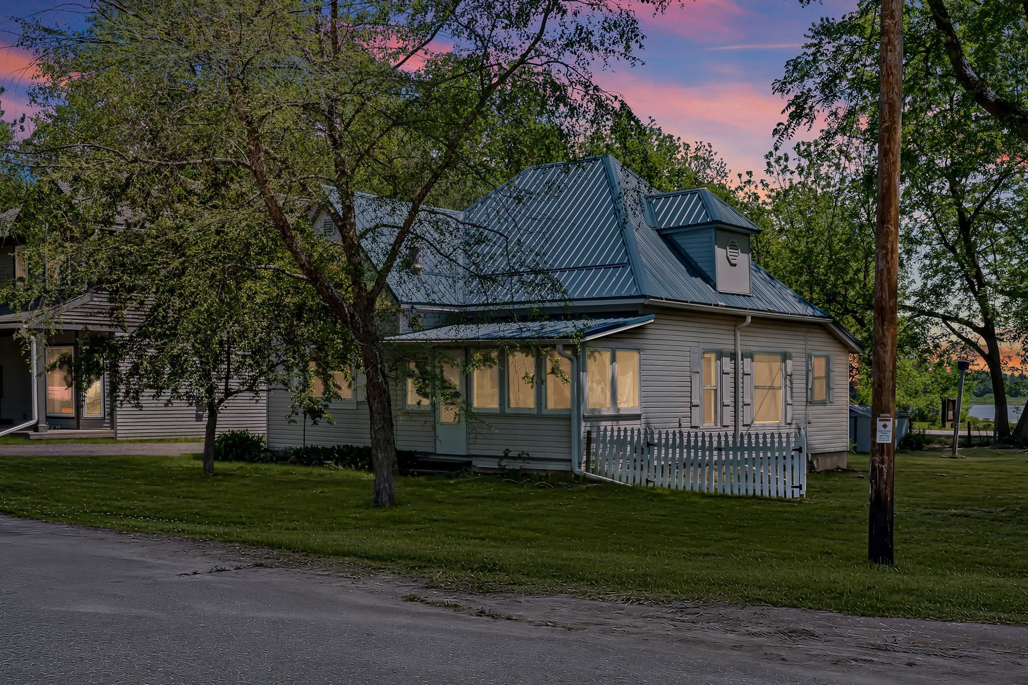 14184 County Hwy I