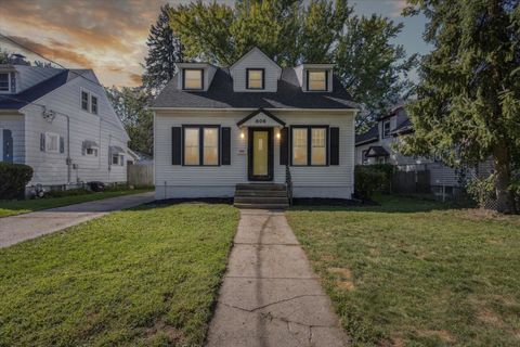 Photo of 806 Blaine Avenue, Janesville, WI 53545 (MLS # 2007946)