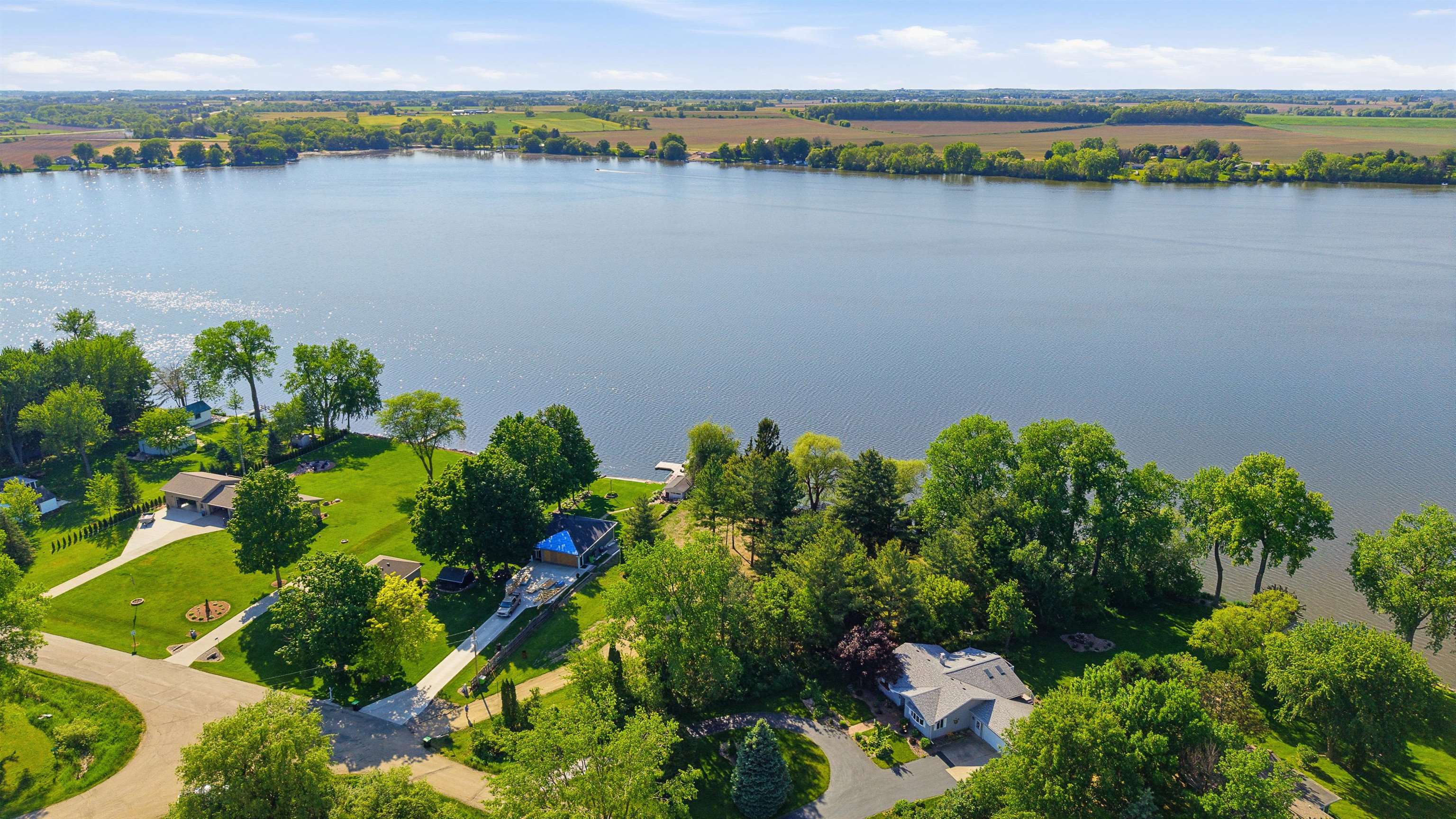 W10904 Glen Drive