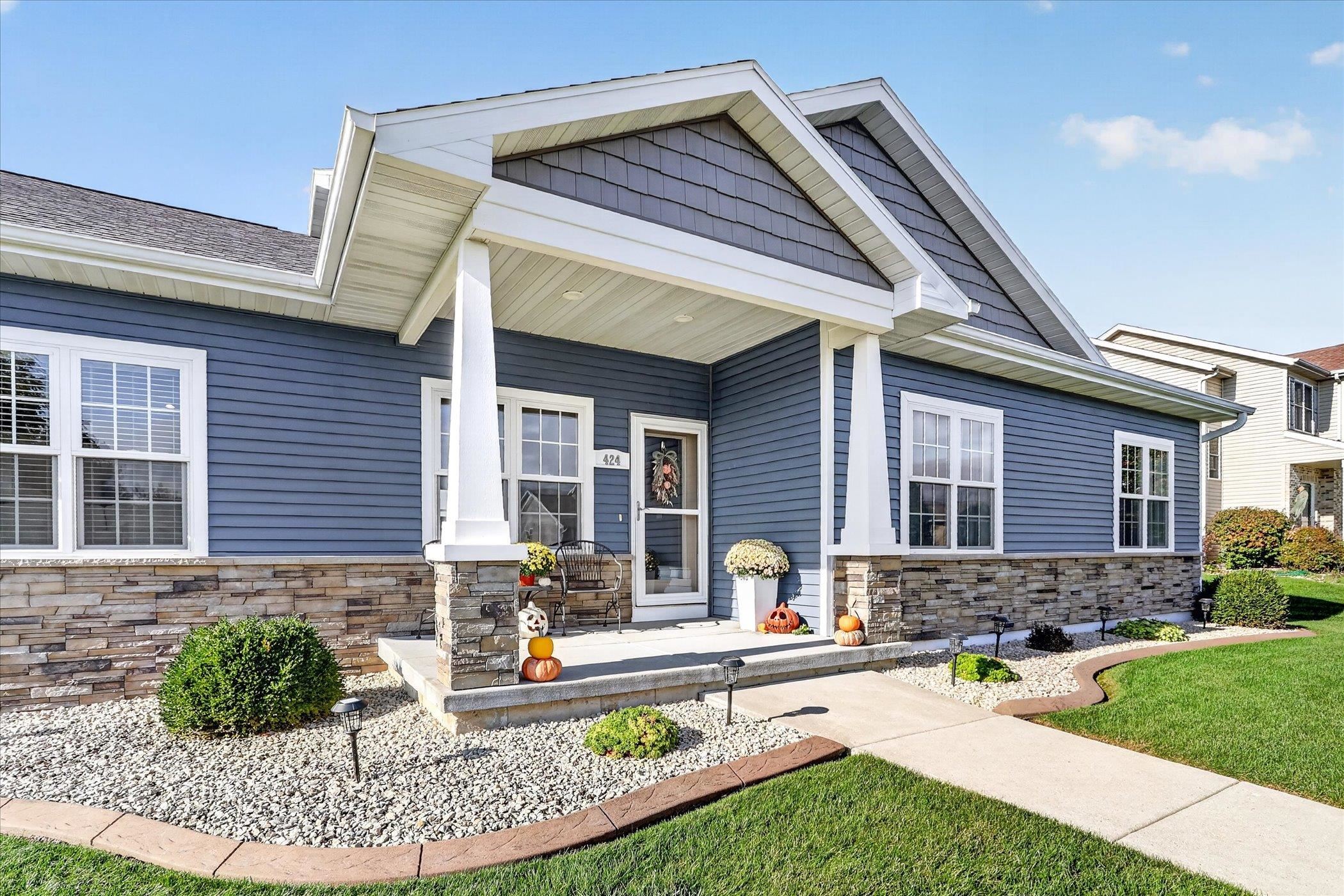 424 Rimrock Road