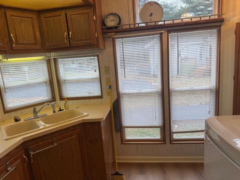 Tiny photo for 139 Sugar Maple Circle 160 #160, Wisconsin Dells, WI 53965 (MLS # 2013124)