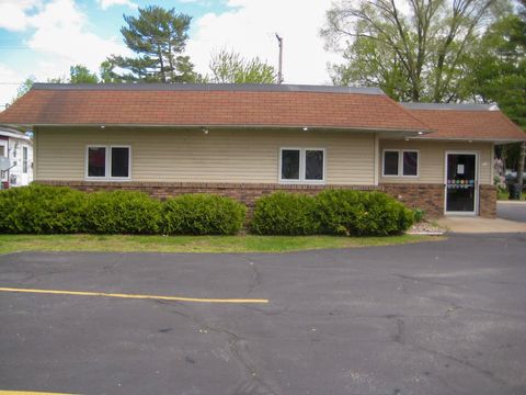 Photo of 516 Marquette Road, Prairie Du Chien, WI 53821 (MLS # 2022229)