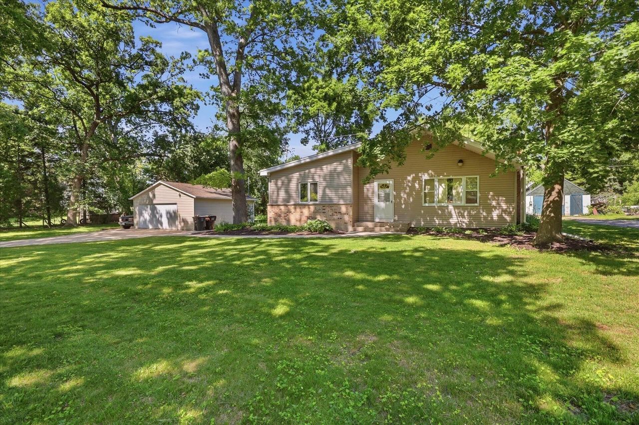Photo 1 of 25 — N9119 Maple Street, East Troy, WI 53120