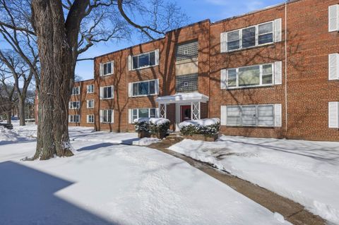 Photo of 7 Sherman Terrace 6 #6, Madison, WI 53704 (MLS # 2018707)