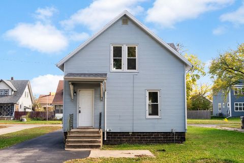 Tiny photo for 1246 Dewey Avenue, Beloit, WI 53511 (MLS # 2012490)