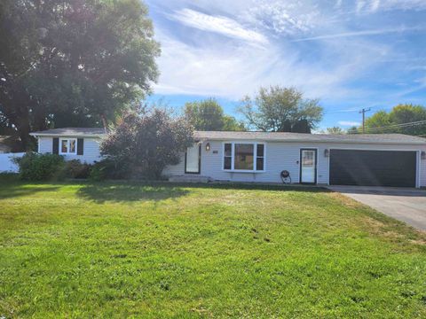 Photo of 754 Crist Road, Beloit, WI 53511 (MLS # 2010229)