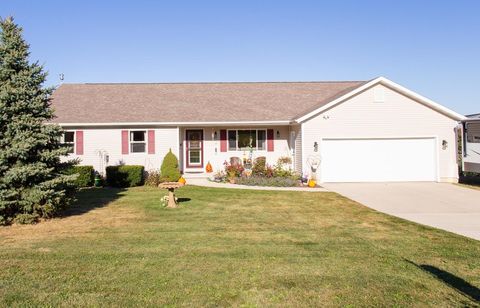 Photo of W6556 Platinum Drive, Monroe, WI 53566 (MLS # 2010330)
