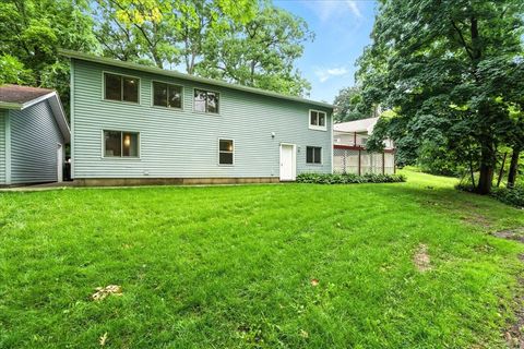 Photo of W9354 Oakland Road, Cambridge, WI 53523 (MLS # 2020920)