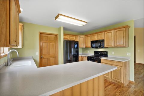 Tiny photo for 402 Matterhorn Drive, Verona, WI 53593 (MLS # 2012583)