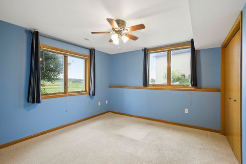 Tiny photo for 402 Matterhorn Drive, Verona, WI 53593 (MLS # 2012583)