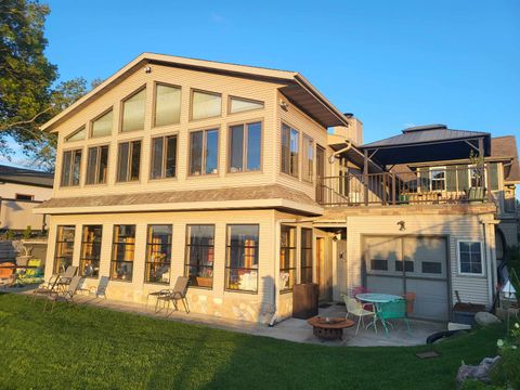 Photo of N593 Blackhawk Bluff Drive, Milton, WI 53563 (MLS # 2019184)
