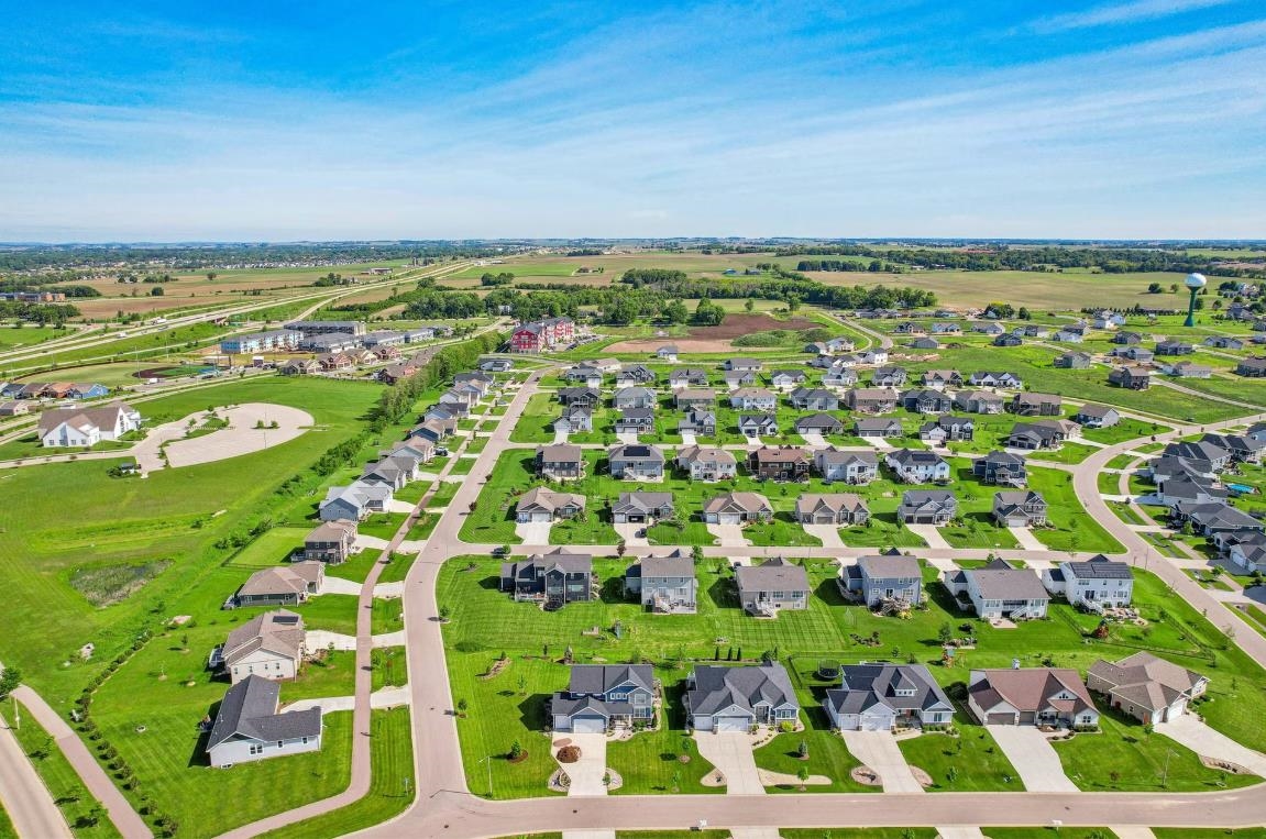 6558 Hickory Glade Trail
