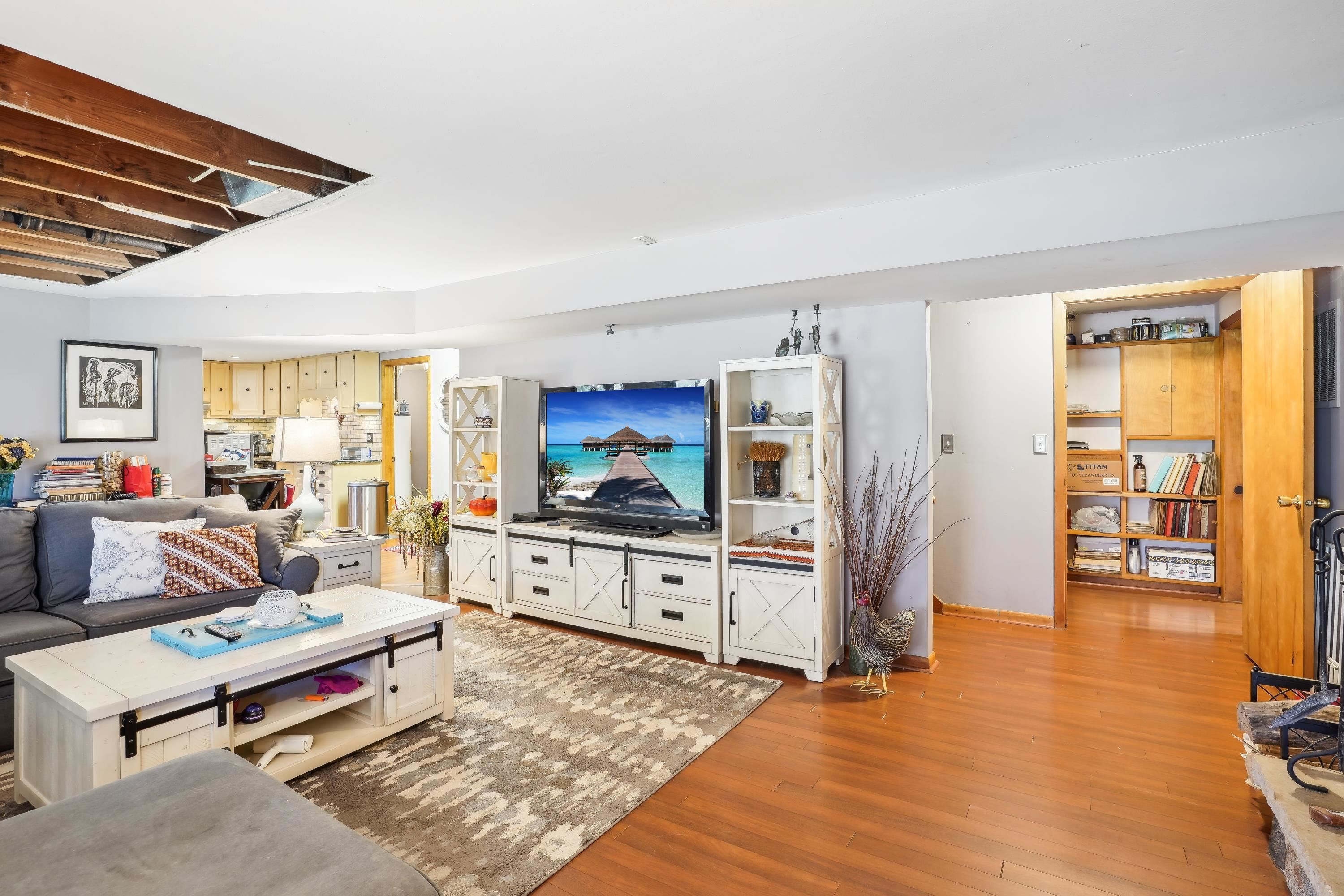 Wisconsin Dells, Wisconsin 53913, United States, 4 Bedrooms Bedrooms, ,3 BathroomsBathrooms,Residential,Active,127782